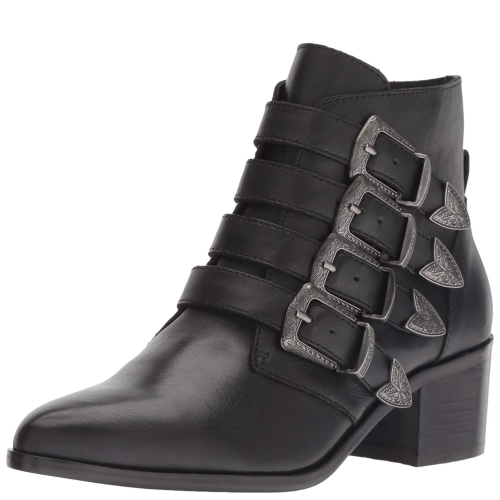 Steve Madden Billey Buckle Western Booties